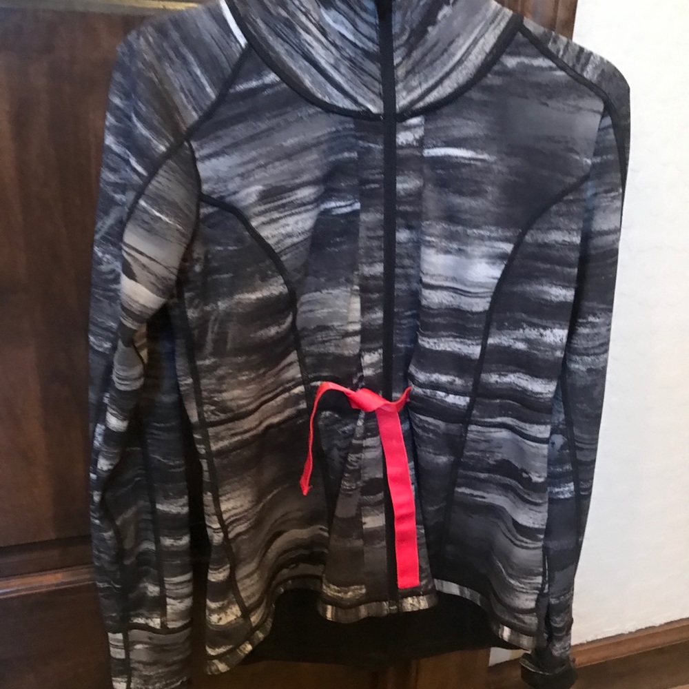 Reversible size small jacket. Lucy size small
